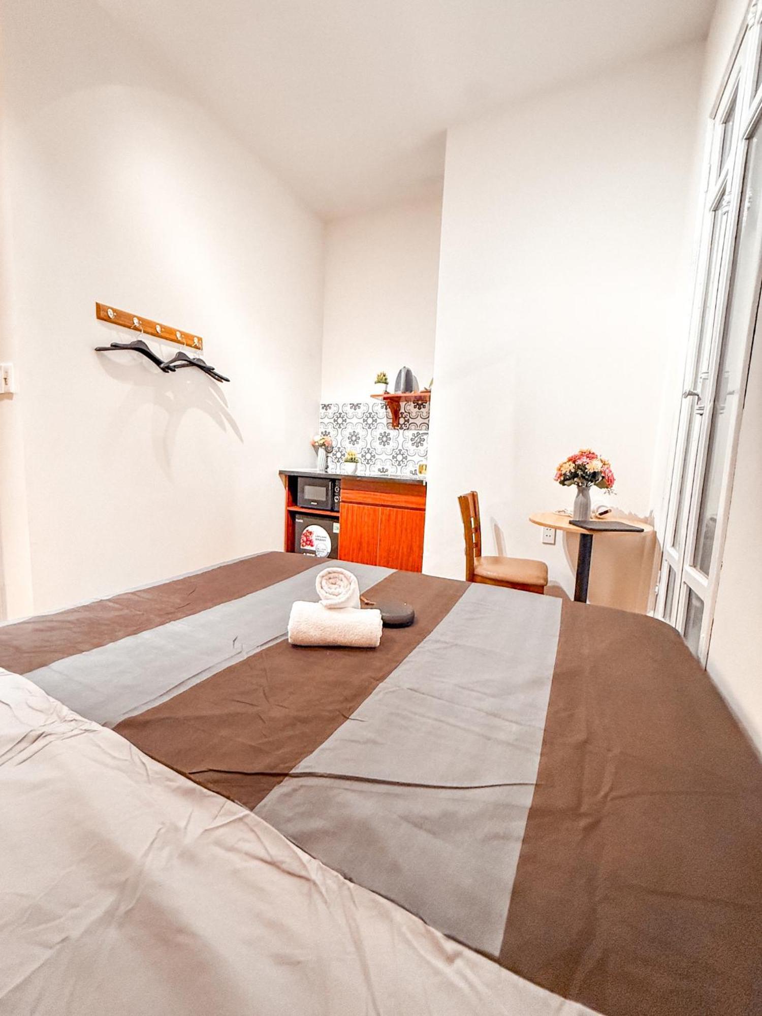 La Casa Di Dicembre 18 Hang Chao Privatunterkunft Hanoi